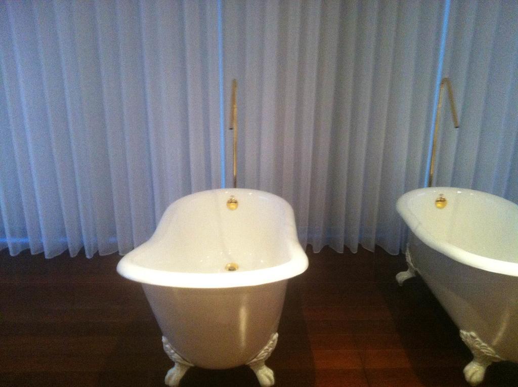 Junior Suite,779665452:JPEG